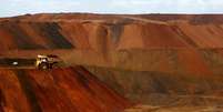 Caminhão em mina de minério de ferro na Austrália  Foto: Reuters