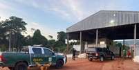 Agentes da PF e do Ibama fazem buscas em cidades do Mato Grosso em operação contra remessa ilegal de mercúrio para garimpos na Amazônia  Foto: PF/Divulgação / Estadão