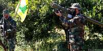 Combatentes do Hisbol&aacute;, grupo paramilitar isl&acirc;mico que atua no L&iacute;bano e &eacute; considerado uma organiza&ccedil;&atilde;o terrorista por diversos pa&iacute;ses  Foto: DW / Deutsche Welle