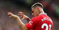 Antony com a camisa do Manchester United  Foto: Shaun Botterill/Getty Images
