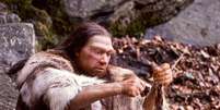 De acordo com o Smithsonian, os neandertais eram mais fortes, mais baixos e robustos do que os humanos modernos. Controlavam o fogo, viviam em abrigos e até enterravam seus mortos com oferendas e flores.  Foto: Neanderthal-Museum, Mettmann/Wikimedia Commons / Flipar