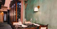 Restaurante Charco, que fica no Jardim Paulista, em São Paulo, surge entre os melhores da América Latina  Foto: Reprodução/Instagram/@charcorestaurante