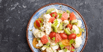 Salada de couve-flor com frutas  Foto: uladzimir zgurski | Shutterstock / Portal EdiCase