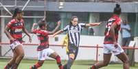 Flamengo e Botafogo empataram sem gols, em outubro, no Carioca feminino &ndash;  Foto: Arthur Barreto/Botafogo / Jogada10