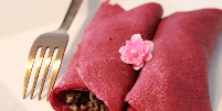 Panqueca de beterraba com carne moída  Foto: tathianacorrea | Shutterstock / Portal EdiCase
