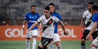 Puma em ação no bom jogo que fez contra o Cruzeiro – Fotos: Leandro Amorim/Vasco  Foto: Jogada10