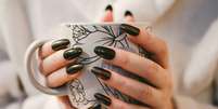 unhas pretas Foto: Pexels / Personare