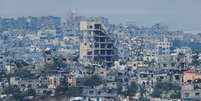 Prédios destruídos por ataques israelenses em Gaza
 28/11/2023   REUTERS/Alexander Ermochenko  Foto: Reuters