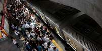 Linhas do metrô de SP geridas pelo setor público terão funcionamento reduzido nesta terça-feira (28)  Foto: Getty Images / BBC News Brasil