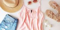 Veja como escolher roupas frescas para o verão -  Foto: Shutterstock / Alto Astral