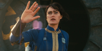 O trailer de Fallout mostra a protagonista, Lucy, com o traje da Vault 33  Foto: Amazon Prime Video / Divulgação