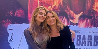 Maria Maud ao lado da mãe, a atriz Cláudia Abreu  Foto: Reprodução/Instagram/@mariamaudd