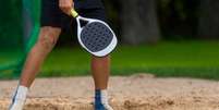 Utilidade da sapatilha no beach tennis - Shutterstock  Foto: Sport Life