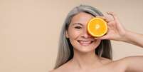 Entrou na menopausa? Saiba o que tirar e o que incluir na dieta -  Foto: Shutterstock / Saúde em Dia