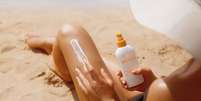A proteção solar é importante para evitar o câncer de pele - Shutterstock  Foto: Alto Astral