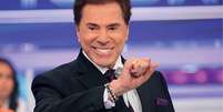 Silvio Santos: relembre as melhores pegadinhas do programa do apresentador -  Foto: Pinterest / Famosos e Celebridades