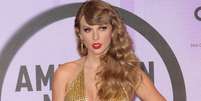 Taylor Swift: por que a cantora é tão famosa? -  Foto: Shutterstock / Famosos e Celebridades