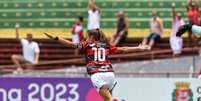  Foto: Paula Reis / CRF - Legenda: Flamengo &eacute; o campe&atilde;o da primeira edi&ccedil;&atilde;o da Copinha Feminina / Jogada10