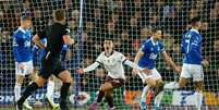 Manchester City vence Everton de virada e dorme entre os quatro primeiros no Inglês  Foto: Reuters/Lee Smith