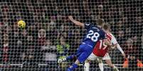  Foto: IAN KINGTON/IKIMAGES/AFP via Getty Images - Legenda: West Ham vence Arsenal, e Liverpool segue na liderança da Premier League / Jogada10