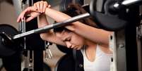 Exercícios físicos podem piorar os sintomas da ressaca  Foto: Shutterstock / Alto Astral