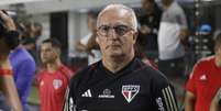  Foto: Divulgação Rubens Chiri - saopaulofc - Legenda: Técnico Dorival Júnior já se despdiu do comado do time do São Paulo / Jogada10