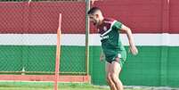  Foto: Mailson Santana/Fluminense - Legenda: Refor&ccedil;o do Fluminense treina com bola no CT Carlos Castilho / Jogada10