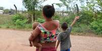 Nesta quarta-feira (10), um grupo de ministros e representantes de vários órgãos federais estiveram na Terra Indígena Yanomami a fim de inspecionar a situação  Foto: Rovena Rosa/Agência Brasil
