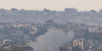 Fumaça em Gaza vista do sul de Israel
 14/1/2024   REUTERS/Tyrone Siu  Foto: Reuters