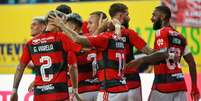 Flamengo goleia Audax em estreia no Campeonato Carioca  Foto: Gazeta Press