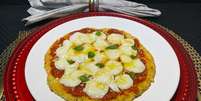 PIZZA MARGHERITA EM CROSTA DE COUVE-FLOR  Foto: Bake and Cake Gourmet