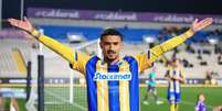 Reprodução/Instagram jftvital - Legenda: Jefté está há um ano no futebol cipriota, onde marcou três gols e deu quatro assistências  Foto: Jogada10