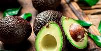 Entenda as diferenças entre abacate e avocado  Foto: iStock