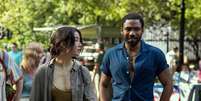 Maya Erskine e Donald Glover fazem os protagonistas de Sr. & Sra. Smith (Image,: Divulgação/Amazon Prime Video)  Foto: Canaltech