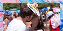 Vai beijar na boca no Carnaval? Saiba como se proteger na folia  Foto: Shutterstock / todateen