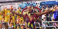 Mocidade Alegre bicampeã do carnaval de São Paulo fez Thelma Assis festejar: 'Que orgulho dessa escola! Emoção da minha vida'.  Foto: AGNews / Purepeople