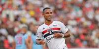 Juan, ex-S&atilde;o Paulo, deixou o clube paulista em 2024. Foto: Rubens Chiri/S&atilde;o Paulo / Jogada10