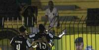  Foto: Vitor Silva/Botafogo - Legenda: Botafogo foi dominante e venceu o Voltaço, no Raulino / Jogada10
