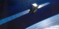 Especialistas disseram à BBC que uma arma espacial poderia causar o caos para os EUA, que dependem de satélites  Foto: EPA / BBC News Brasil