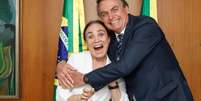 Regina Duarte com Jair Bolsonaro no curto período em que foi secretária de Cultura   Foto: Carolina Antunes/Divulgação/Presidência da República