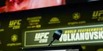 Pódio da coletiva do UFC 298 Foto: Divulgação/UFC / Esporte News Mundo