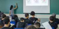 Estudos internacionais mostram que o ensino técnico colabora para a redução da taxa de evasão escolar, tem boa avaliação dos estudantes e colabora para a entrada deles em universidades e no mercado de trabalho.  Foto: Tiago Queiroz/Estadão / Estadão