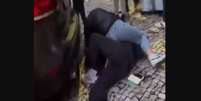 Menina brasileira é agredida na porta da escola em Portugal  Foto: Reprodução