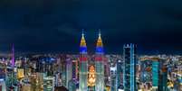 Kuala Lumpur &eacute; a capital da Mal&aacute;sia e a maior cidade do pa&iacute;s  Foto: Guitar photographer | Shutterstock / Portal EdiCase