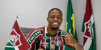 -  Foto: Lucas Merçon/FFC - Legenda: Keno renova contrato por mais uma temporada com o Fluminense / Jogada10