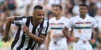 -  Foto: Vitor Silva/Botafogo - Legenda: Botafogo bate o Fluminense e agora torce para que o Vasco não vença a Portuguesa-RJ / Jogada10