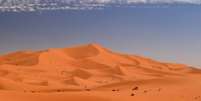 A duna estelar Lala Lallia, no Marrocos, tem 100 metros de altura  Foto: C Bristow / BBC News Brasil