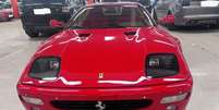 A Ferrari F512M, avaliada em cerca de £ 350 mil, foi enviada para o Japão depois de ter sido roubada em 1995  Foto: Polícia Metropolitana de Londres / BBC News Brasil