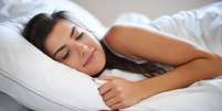Entenda como a sua posição na cama pode interferir na qualidade do sono |  Foto: gpointstudio/Freepik / Boa Forma
