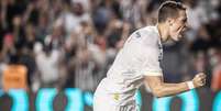 Foto: Raul Baretta/Santos - Legenda: Santos est&aacute; classificado para as quartas de final do Paulist&atilde;o ap&oacute;s quatro anos / Jogada10